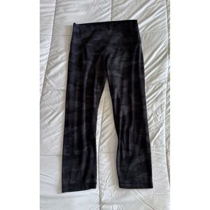 Lululemon Align Crop *21 "Heritage 365 Camo Deep Coal Multi Size 8 Black EUC
